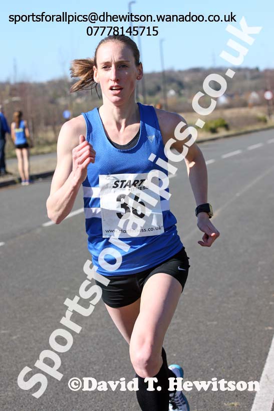 Senior womens Elswick Harriers Good Friday Road Relays. Photo: David T. Hewitson/Sports for All Pics
